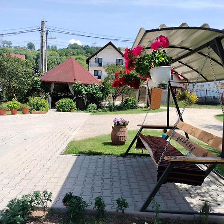 Casa Cornelia Hotel Бран Екстериор снимка